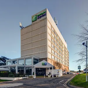 Express West By Ihg Hotel