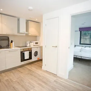 8 Compass Point Apartment Bournemouth